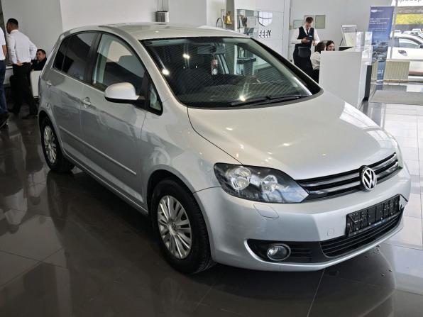 Volkswagen Golf Plus II с пробегом 2012 года, цена 849 000 рублей, 209189 км, хэтчбек, Автокод Объявления