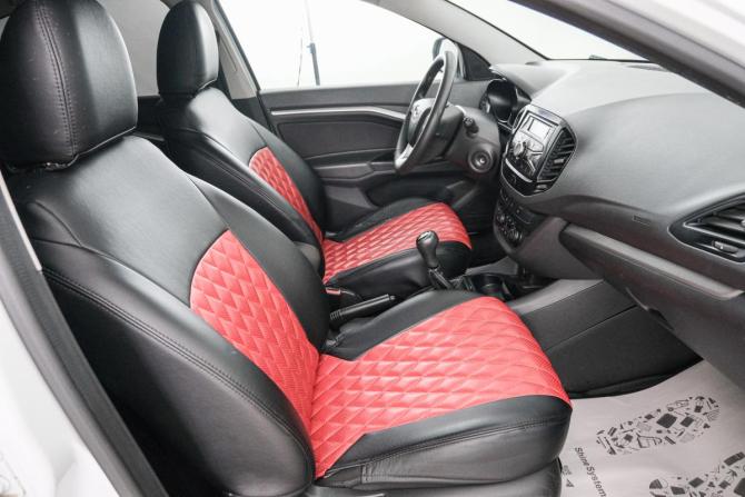 Lada (ВАЗ) Vesta I с пробегом 2019 года, цена 999 000 рублей, 63000 км, седан, Автокод Объявления