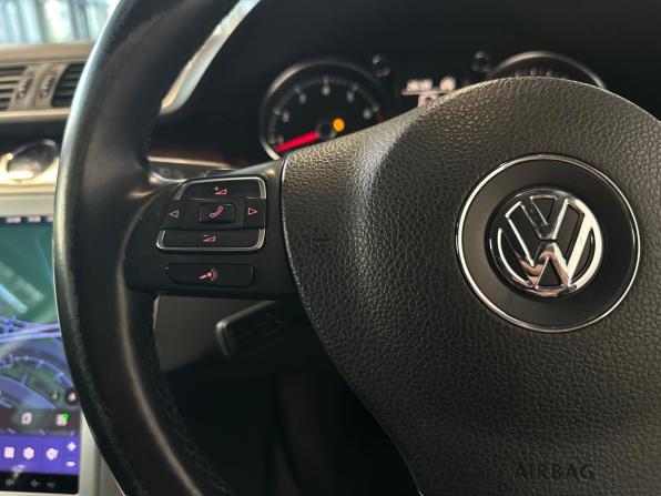 Volkswagen Passat B7 с пробегом 2011 года, цена 1 010 000 рублей, 209785 км, универсал, Автокод Объявления