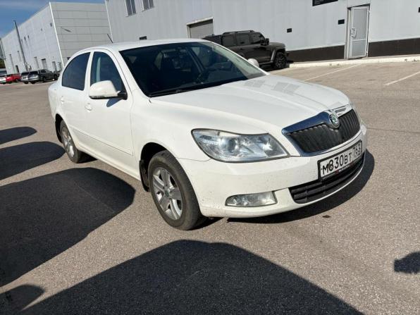 Skoda Octavia II (A5) Рестайлинг с пробегом 2013 года, цена 1 086 000 рублей, 90836 км, лифтбек, Автокод Объявления