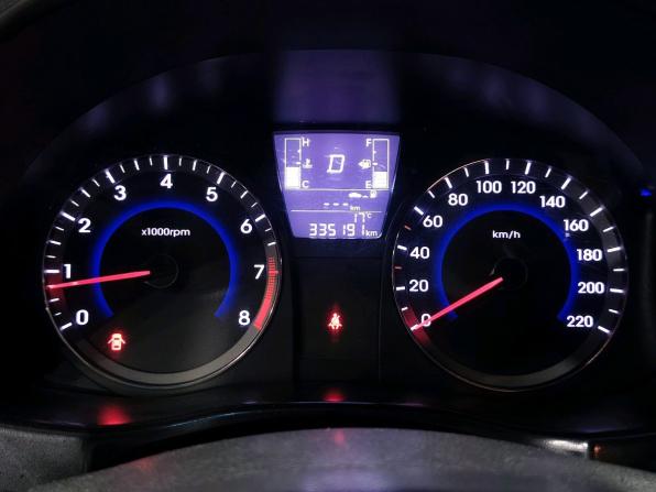 Hyundai Solaris I Рестайлинг с пробегом 2015 года, цена 795 000 рублей, 335187 км, седан, Автокод Объявления