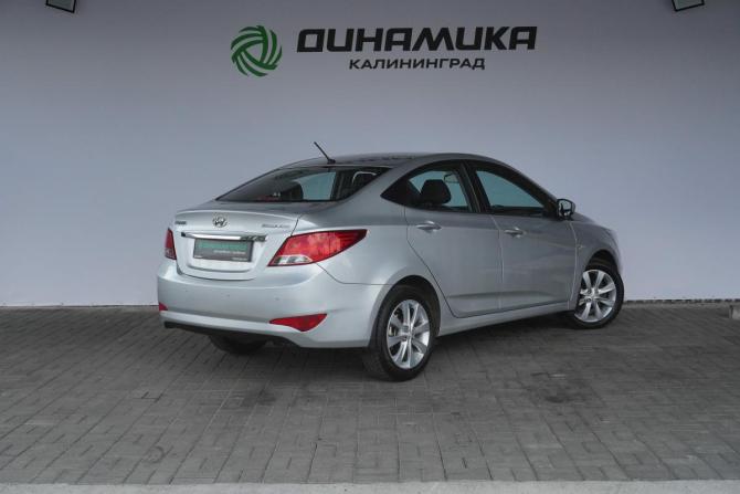 Hyundai Solaris I Рестайлинг с пробегом 2015 года, цена 1 230 000 рублей, 98462 км, седан, Автокод Объявления