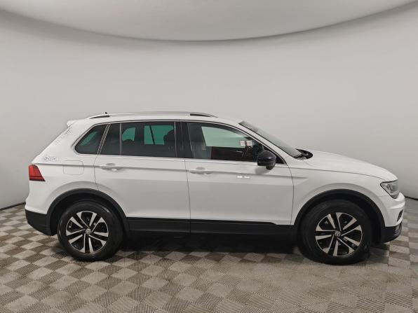 Volkswagen Tiguan II с пробегом 2020 года, цена 2 389 000 рублей, 114197 км, внедорожник, Автокод Объявления