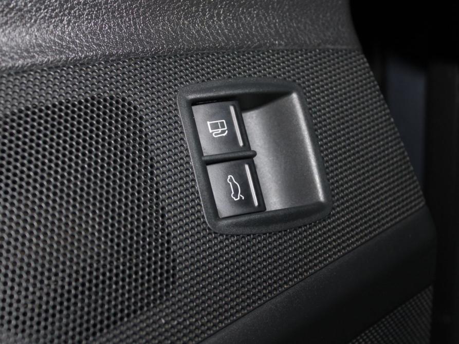 Volkswagen Passat B6 Старый Оскол  - изображение 20
