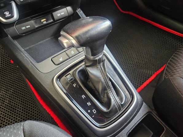 Kia Rio IV Рестайлинг с пробегом 2021 года, цена 1 339 000 рублей, 207691 км, седан, Автокод Объявления