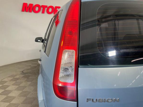 Ford Fusion I Рестайлинг с пробегом 2008 года, цена 460 000 рублей, 196846 км, хэтчбек, Автокод Объявления