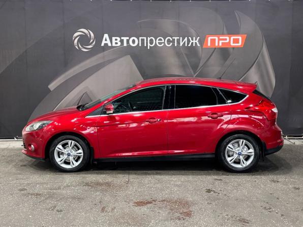 Ford Focus III с пробегом 2012 года, цена 570 000 рублей, 262229 км, хэтчбек, Автокод Объявления