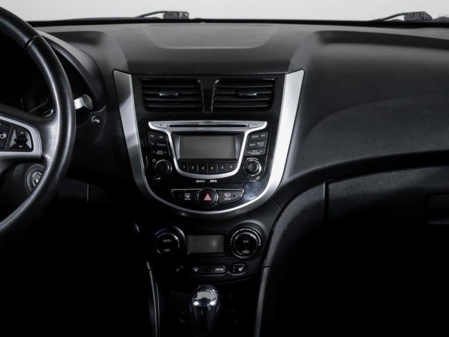 Hyundai Solaris I Москва  - изображение 13