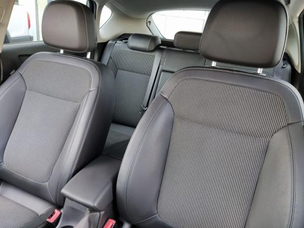 Opel Astra J Рестайлинг с пробегом 2012 года, цена 800 000 рублей, 138503 км, хэтчбек, Автокод Объявления