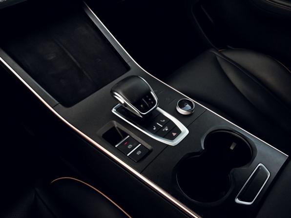 Omoda C5 I с пробегом 2022 года, цена 1 722 000 рублей, 37685 км, внедорожник, Автокод Объявления