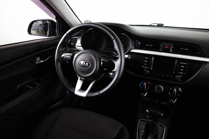 Kia Rio IV с пробегом 2018 года, цена 1 229 000 рублей, 160000 км, седан, Автокод Объявления