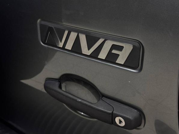 Chevrolet Niva I Рестайлинг с пробегом 2020 года, цена 819 000 рублей, 69524 км, внедорожник, Автокод Объявления