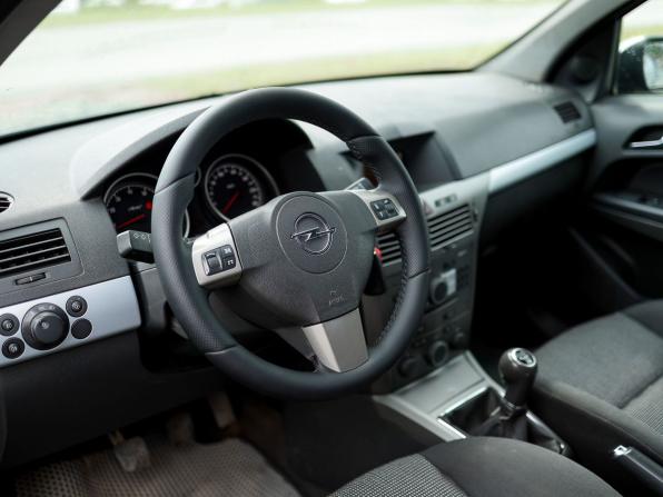 Opel Astra H с пробегом 2006 года, цена 429 000 рублей, 267253 км, хэтчбек, Автокод Объявления