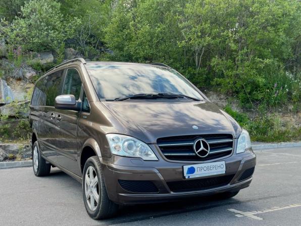 Mercedes-Benz Viano I (W639) Рестайлинг с пробегом 2013 года, цена 2 100 000 рублей, 408437 км, минивэн, Автокод Объявления
