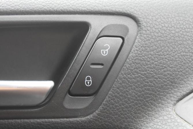 Volkswagen Tiguan I Рестайлинг с пробегом 2015 года, цена 1 300 000 рублей, 186000 км, внедорожник, Автокод Объявления