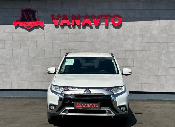 Mitsubishi Outlander III Рестайлинг 3 с пробегом 2021 года, цена 2 270 000 рублей, 87540 км, внедорожник, Автокод Объявления