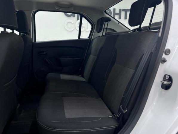 Renault Logan II Рестайлинг с пробегом 2021 года, цена 1 290 000 рублей, 47851 км, седан, Автокод Объявления