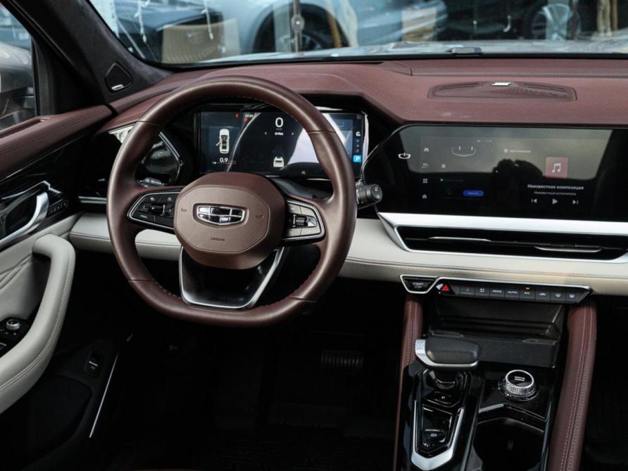 Geely Monjaro I Москва  - изображение 11