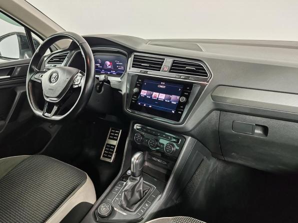 Volkswagen Tiguan II с пробегом 2020 года, цена 2 750 000 рублей, 137822 км, внедорожник, Автокод Объявления