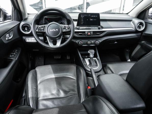 Kia Cerato IV Рестайлинг с пробегом 2022 года, цена 2 079 000 рублей, 63354 км, седан, Автокод Объявления