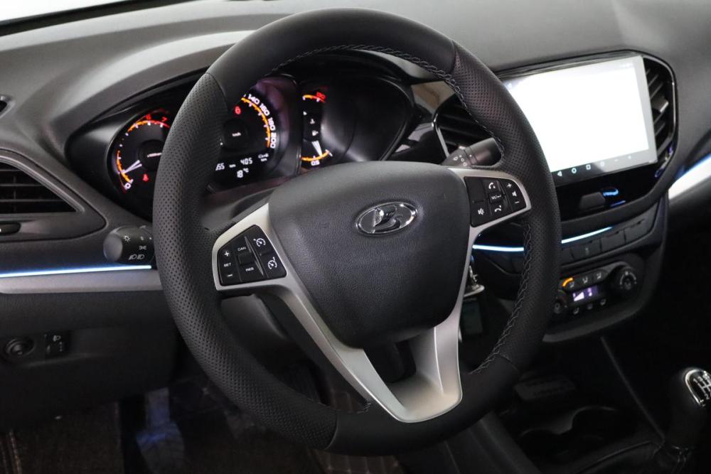 Lada (ВАЗ) Vesta I Санкт-Петербург  - изображение 9