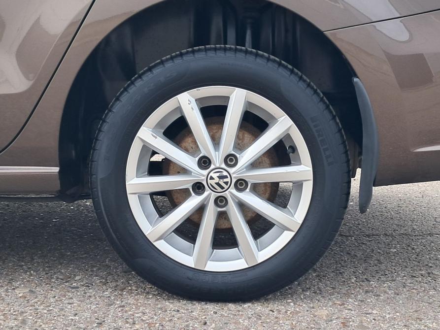 Volkswagen Polo V Рестайлинг Набережные Челны  - изображение 22