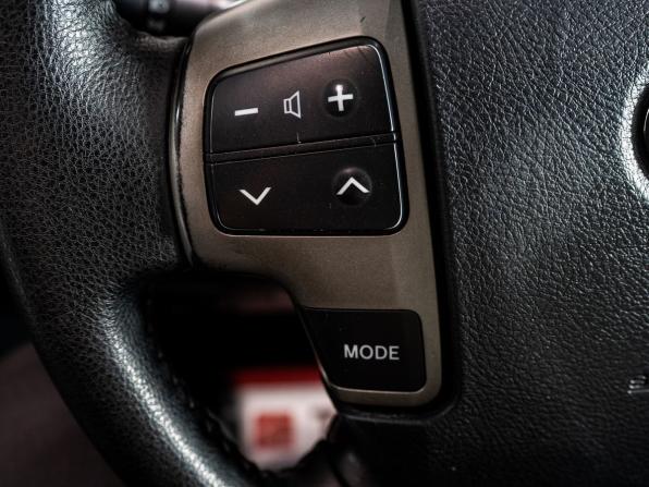 Toyota Land Cruiser 200 Series с пробегом 2010 года, цена 2 945 000 рублей, 377500 км, внедорожник, Автокод Объявления