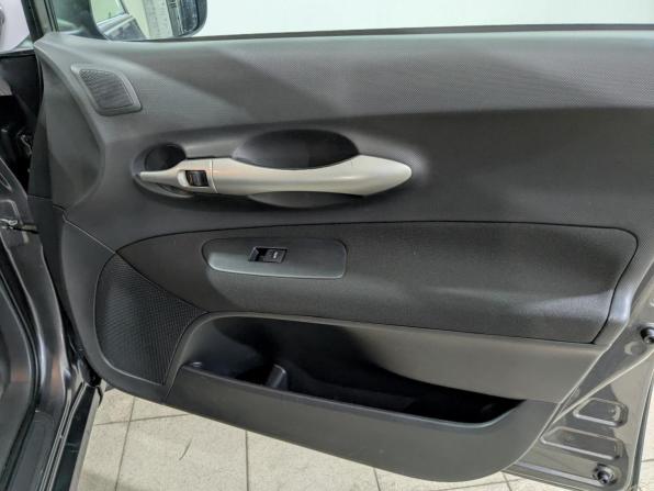 Toyota Auris I Рестайлинг с пробегом 2010 года, цена 1 200 000 рублей, 72602 км, хэтчбек, Автокод Объявления