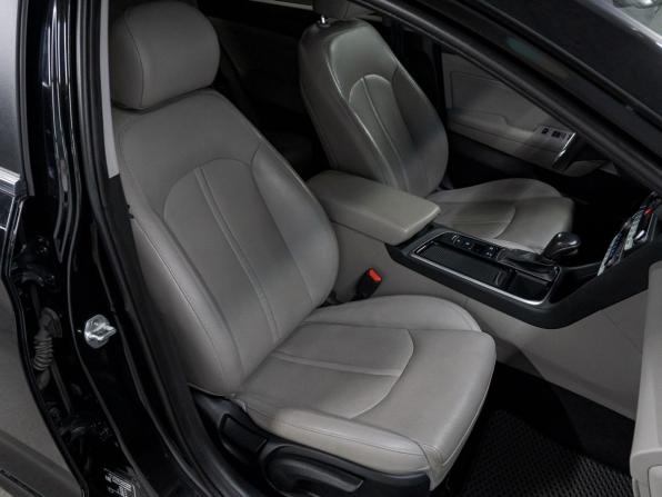 Hyundai Sonata VII (LF) Рестайлинг с пробегом 2018 года, цена 1 969 000 рублей, 89025 км, седан, Автокод Объявления