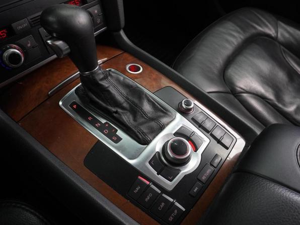 Audi Q7 I (4L) Рестайлинг с пробегом 2010 года, цена 1 696 000 рублей, 289829 км, внедорожник, Автокод Объявления