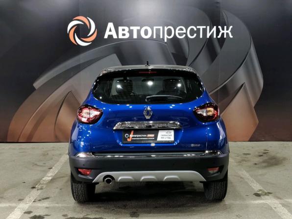 Renault Kaptur I Рестайлинг с пробегом 2021 года, цена 1 528 000 рублей, 54681 км, внедорожник, Автокод Объявления