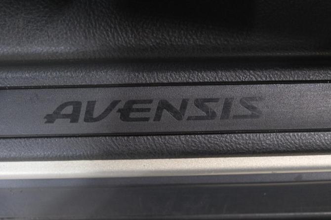 Toyota Avensis II с пробегом 2005 года, цена 559 000 рублей, 288000 км, седан, Автокод Объявления
