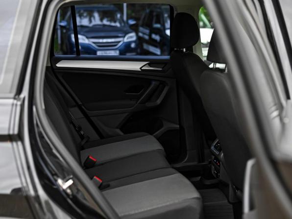 Volkswagen Tiguan II Рестайлинг с пробегом 2021 года, цена 2 399 000 рублей, 114087 км, внедорожник, Автокод Объявления
