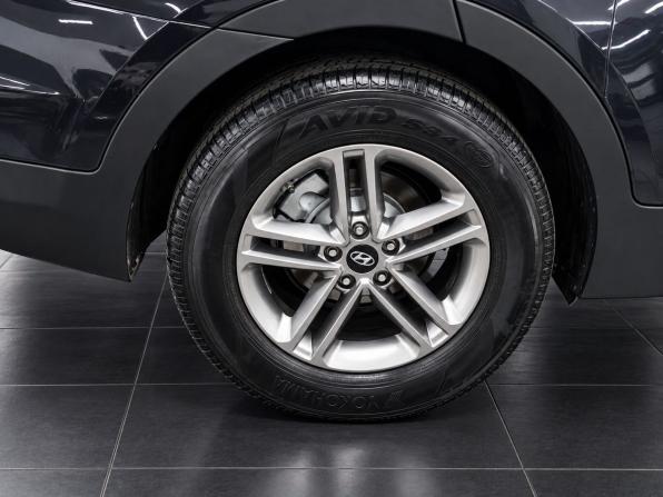 Hyundai Santa Fe III Рестайлинг с пробегом 2017 года, цена 2 399 900 рублей, 153460 км, внедорожник, Автокод Объявления