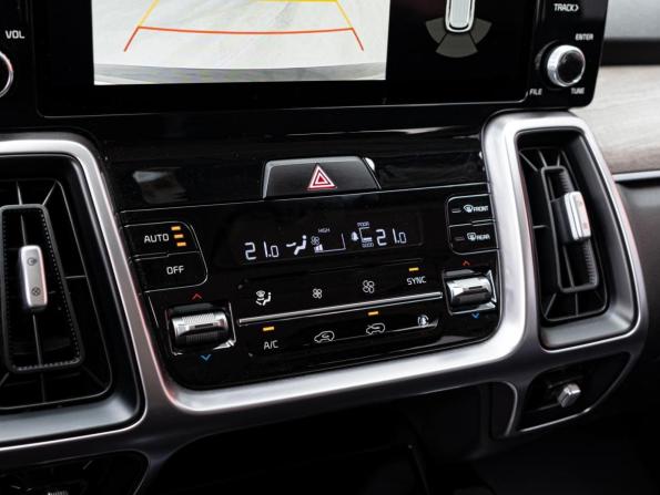 Kia Sorento IV с пробегом 2021 года, цена 3 380 000 рублей, 99097 км, внедорожник, Автокод Объявления