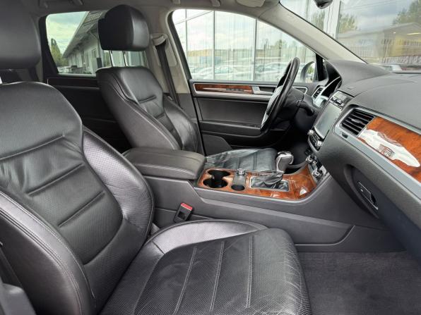 Volkswagen Touareg II с пробегом 2013 года, цена 2 070 000 рублей, 243111 км, внедорожник, Автокод Объявления