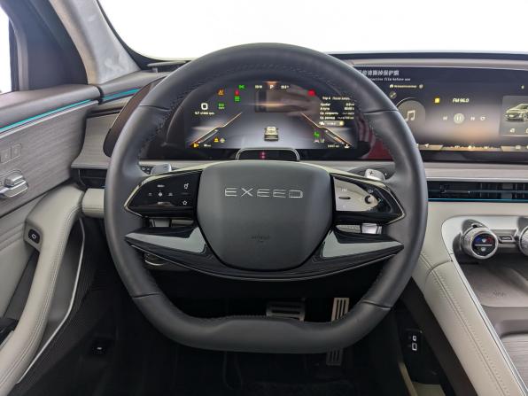 Exeed RX с пробегом 2024 года, цена 3 450 000 рублей, 12004 км, внедорожник, Автокод Объявления