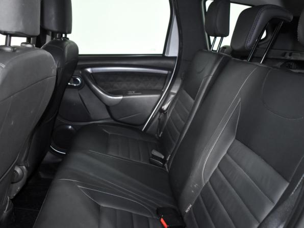 Renault Duster I Рестайлинг с пробегом 2016 года, цена 929 000 рублей, 180849 км, внедорожник, Автокод Объявления