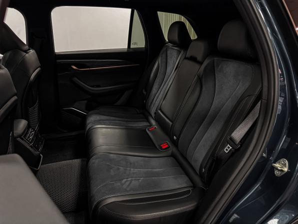 Geely Monjaro I с пробегом 2023 года, цена 3 069 000 рублей, 23506 км, внедорожник, Автокод Объявления