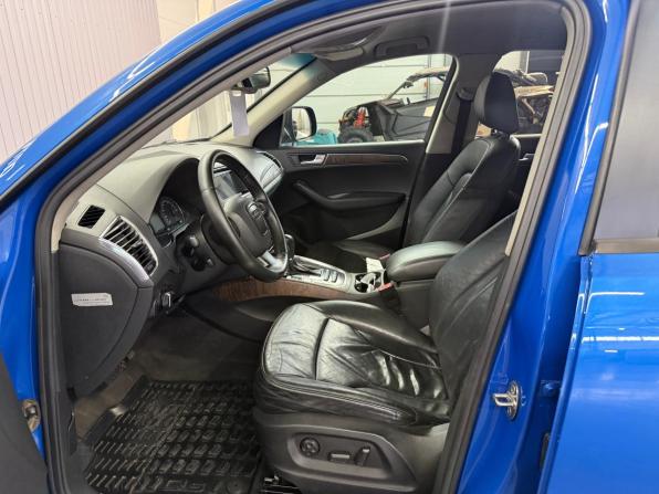 Audi Q5 I (8R) с пробегом 2009 года, цена 1 247 000 рублей, 308819 км, внедорожник, Автокод Объявления