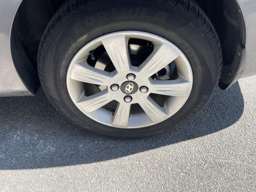 Hyundai Solaris I Брянск  - изображение 12
