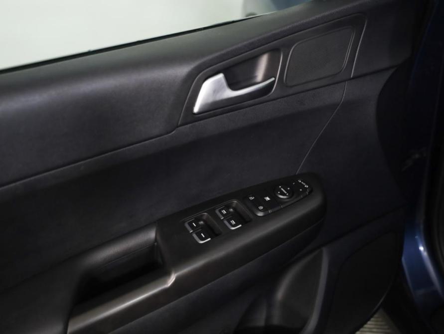 Kia Sportage IV Рестайлинг Санкт-Петербург  - изображение 18