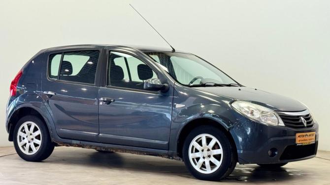 Renault Sandero I с пробегом 2010 года, цена 390 000 рублей, 160092 км, хэтчбек, Автокод Объявления
