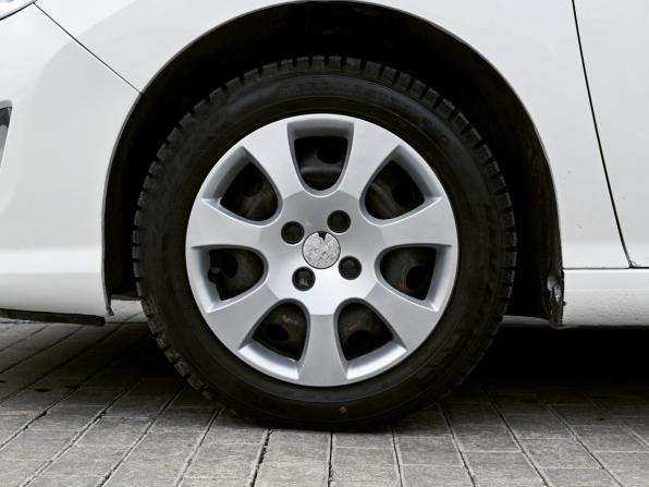 Peugeot 408 I с пробегом 2013 года, цена 469 000 рублей, 215738 км, седан, Автокод Объявления