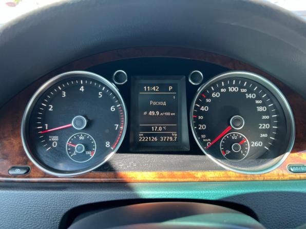 Volkswagen Passat B7 с пробегом 2011 года, цена 990 000 рублей, 222126 км, седан, Автокод Объявления