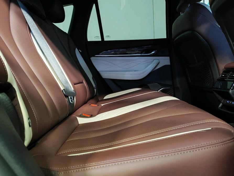 Geely Monjaro I Москва  - изображение 6