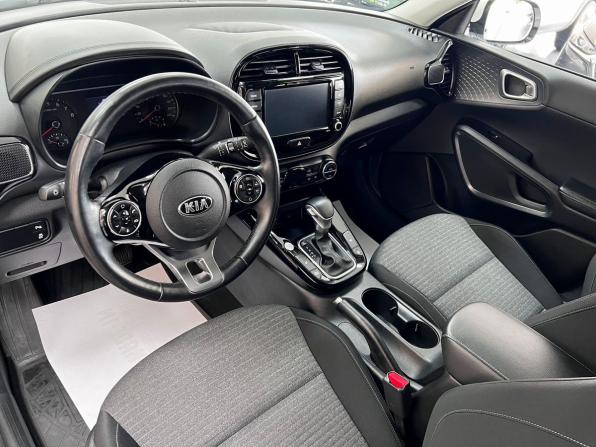 Kia Soul III с пробегом 2021 года, цена 2 295 000 рублей, 41371 км, хэтчбек, Автокод Объявления