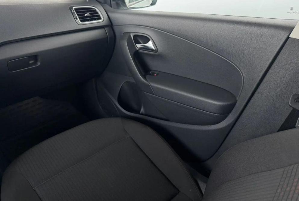 Volkswagen Polo V Рестайлинг Киров  - изображение 13