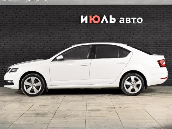 Skoda Octavia III (A7) Рестайлинг с пробегом 2019 года, цена 2 500 000 рублей, 81847 км, лифтбек, Автокод Объявления