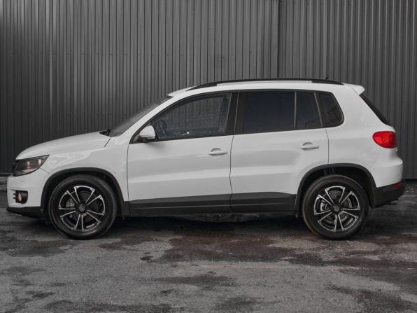 Volkswagen Tiguan I Рестайлинг с пробегом 2012 года, цена 1 100 000 рублей, 208789 км, внедорожник, Автокод Объявления